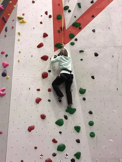Climbing wall
